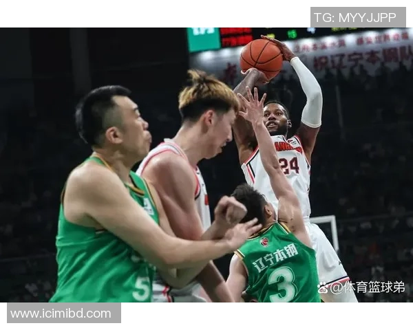 北京篮球队状态引发热议球迷对球队表现的不同看法与期待