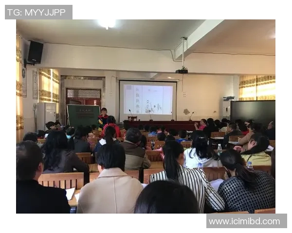 与杨静对话探讨她的篮球生涯与成长历程的精彩故事